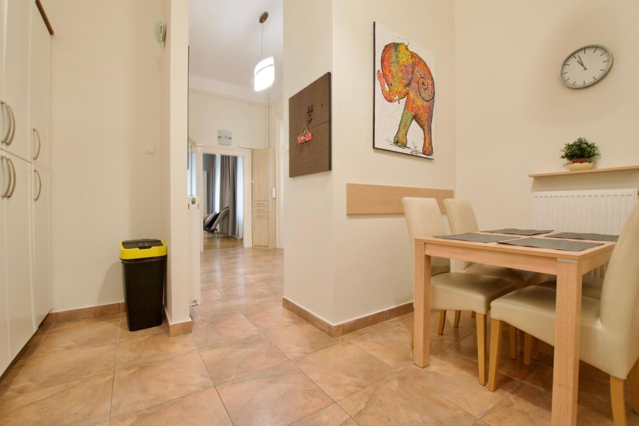 Standard Apartment By Hi5 - St. King Street 16. Budapest Ngoại thất bức ảnh