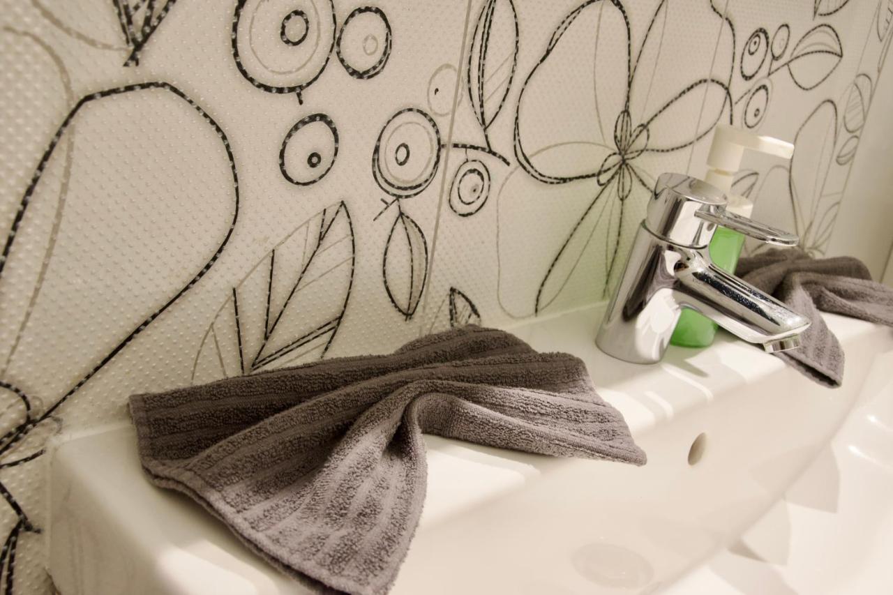 Standard Apartment By Hi5 - St. King Street 16. Budapest Ngoại thất bức ảnh