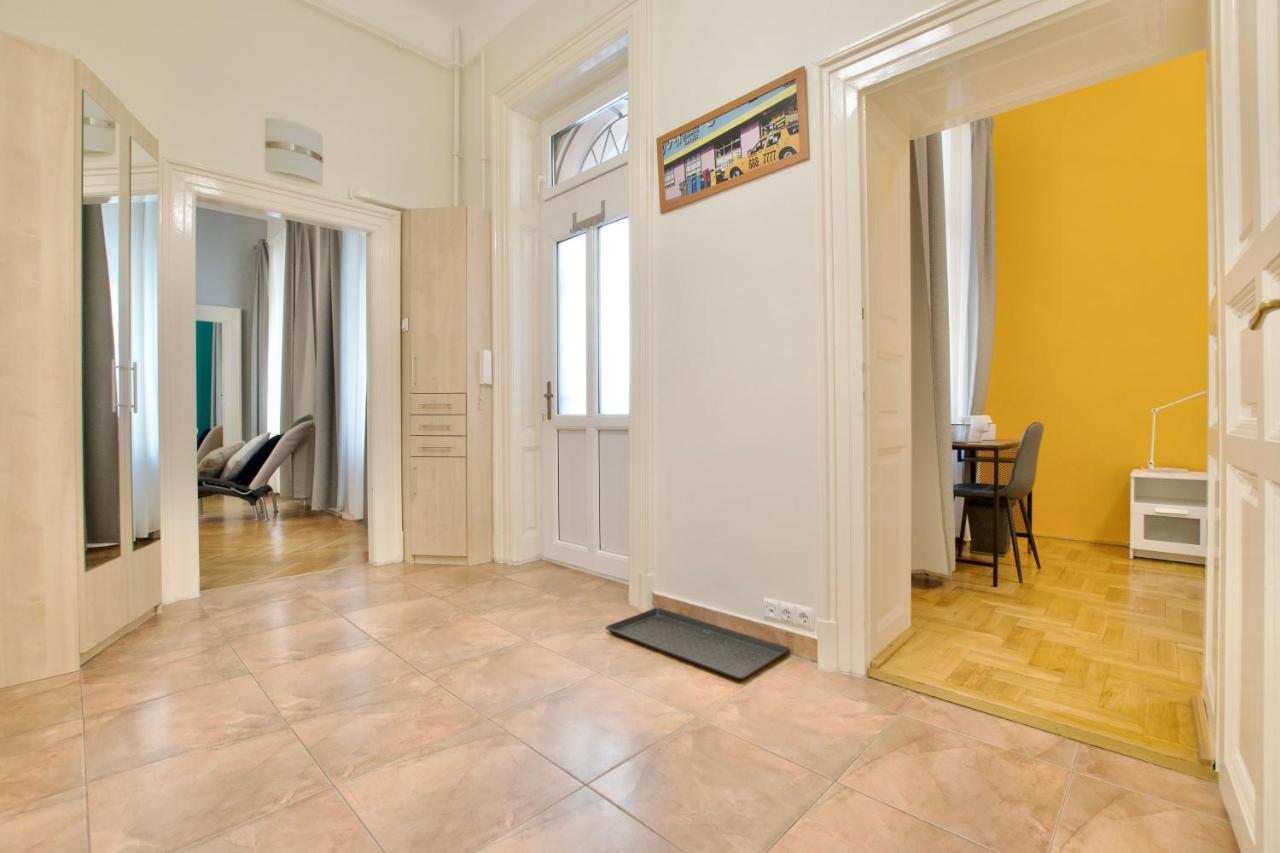 Standard Apartment By Hi5 - St. King Street 16. Budapest Ngoại thất bức ảnh